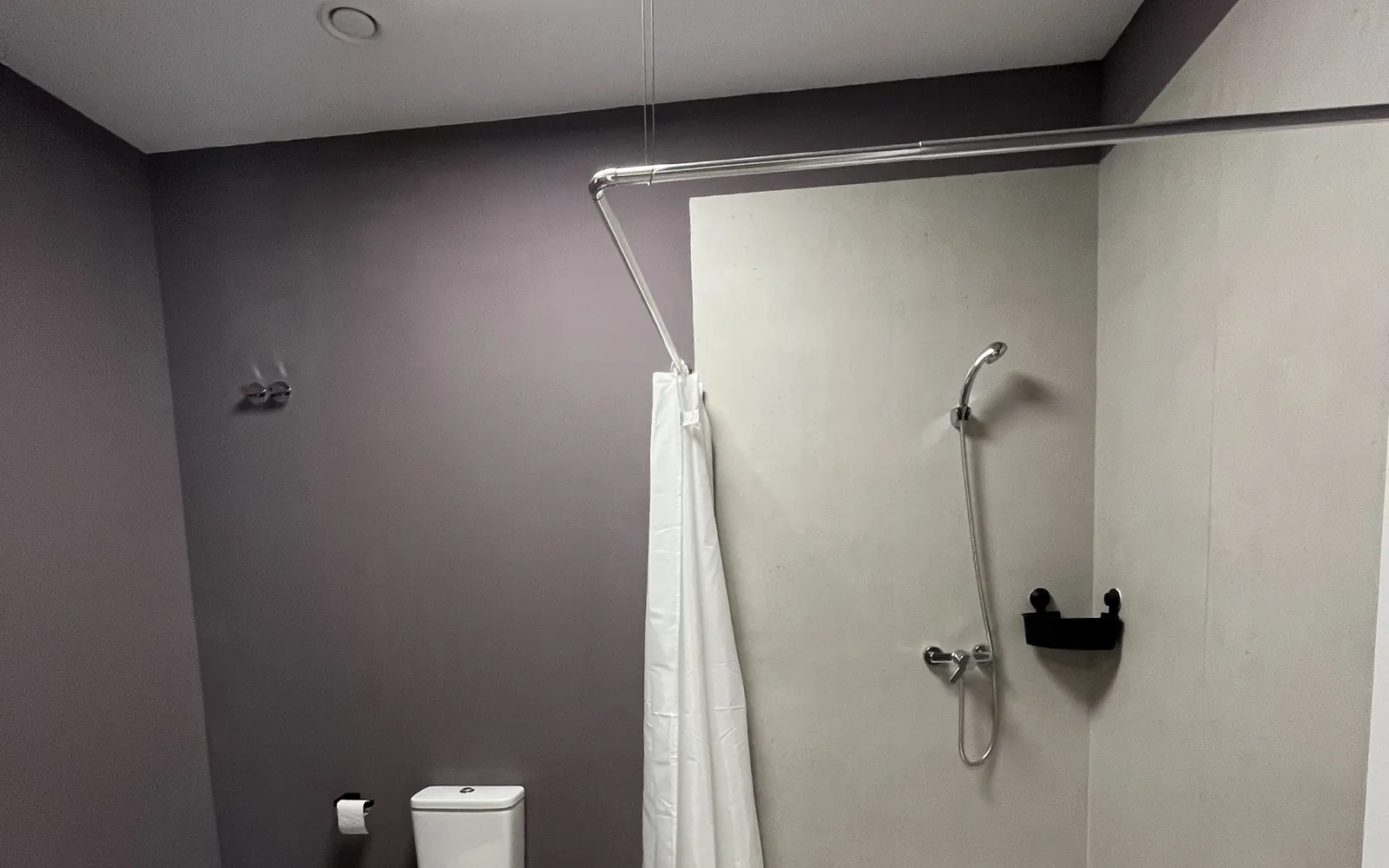 Baño con ducha de CEP Granollers